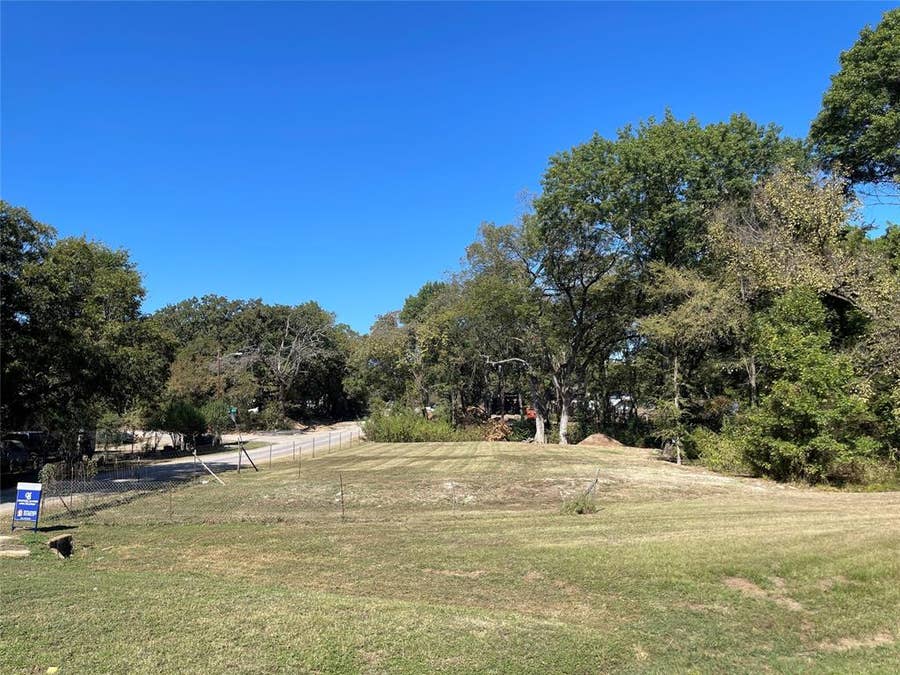 Property photo for 2347 Edd Road, Dallas, TX