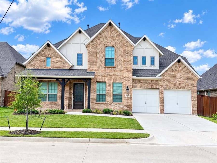 Property photo for 2008 Johnson Road, Mansfield, TX