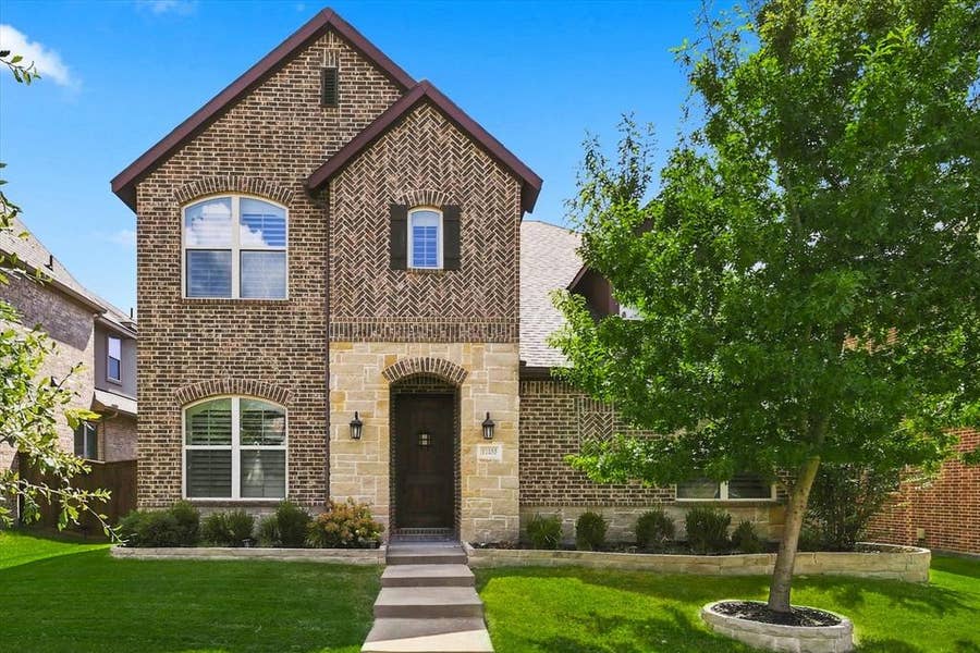 Property photo for 12253 Curry Creek Drive, Frisco, TX