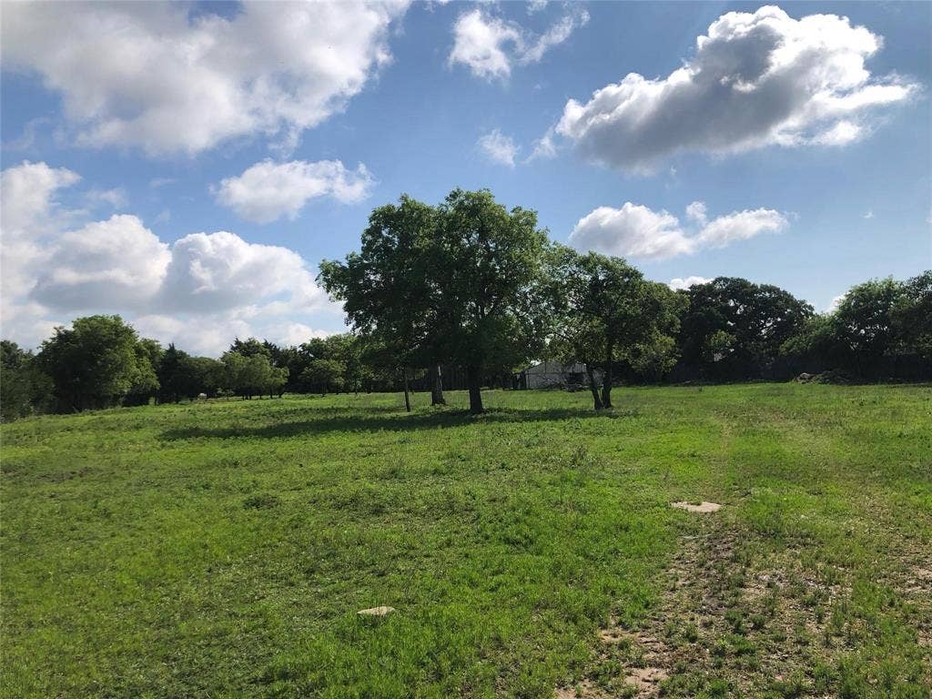 15411 Seagoville Road, Dallas, TX 75253 15411 Seagoville Road, Dallas, TX 75253