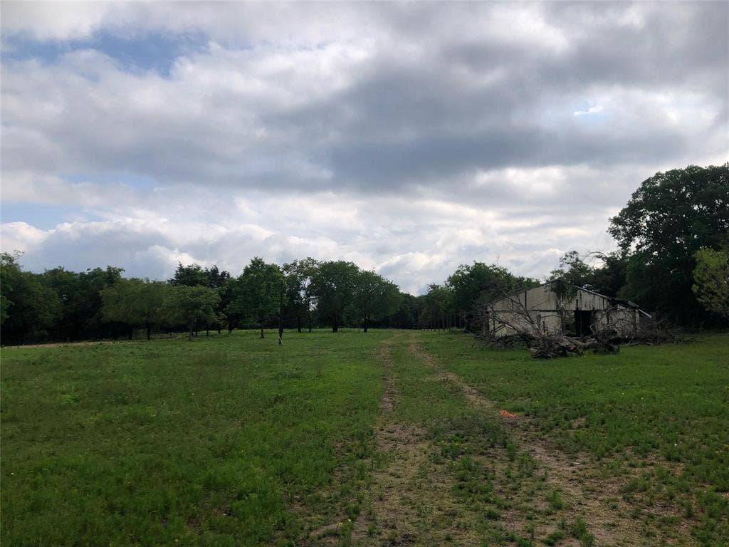 15411 Seagoville Road, Dallas, TX 75253 15411 Seagoville Road, Dallas, TX 75253
