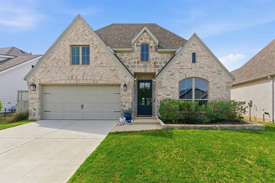 Property photo for 2429 Lazy Dog Lane, Northlake, TX