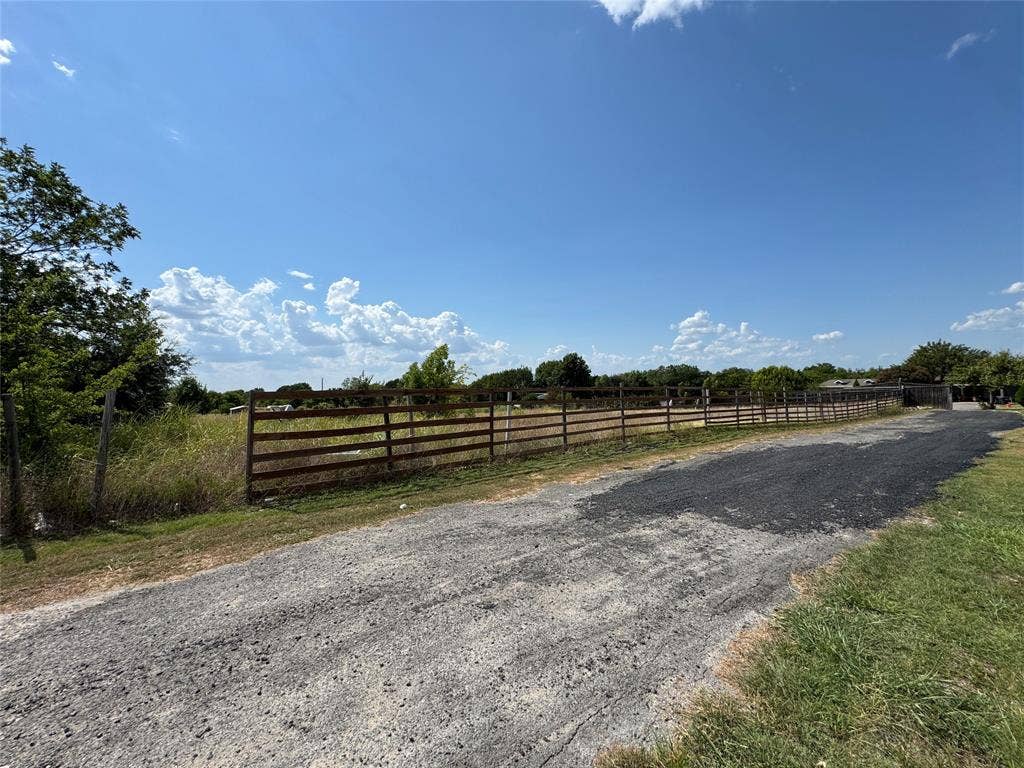 13899 County Road 760, Nevada, TX 75173 13899 County Road 760, Nevada, TX 75173