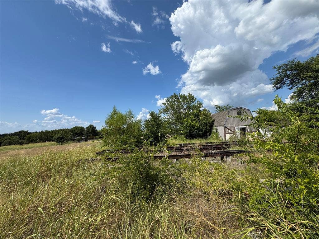 13899 County Road 760, Nevada, TX 75173 13899 County Road 760, Nevada, TX 75173