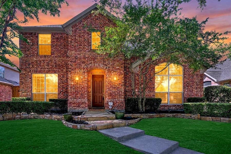 Property photo for 14687 Holly Leaf Drive, Frisco, TX
