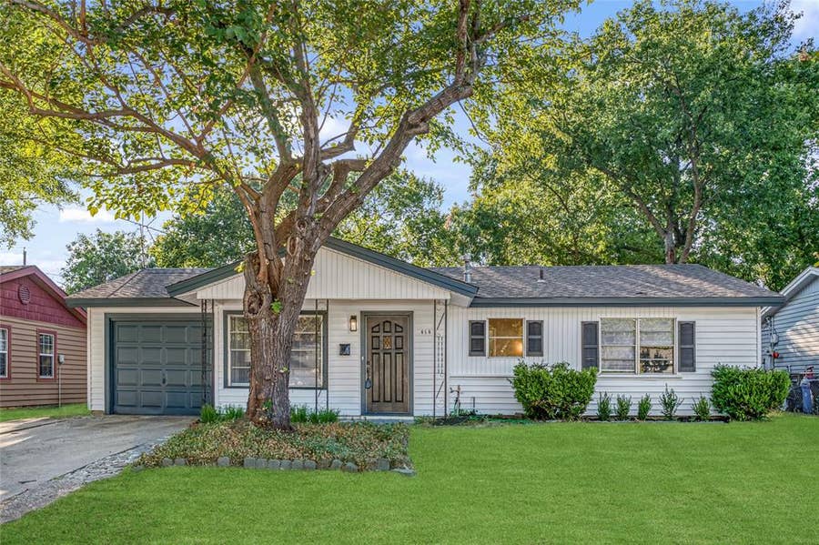 Property photo for 414 Freestone Drive, Euless, TX