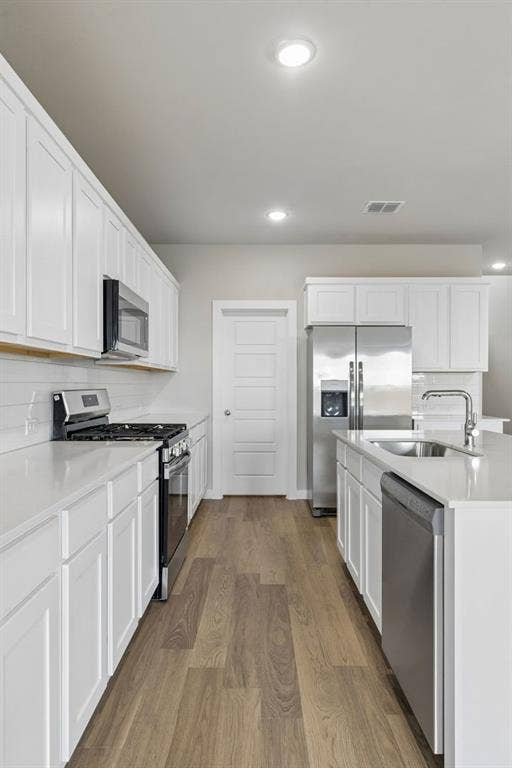 15105 Ram Rock Drive, Aledo, TX 76008 Kitchen in the Winters home plan by Trophy Signature Homes – REPRESENTATIVE PHOTO