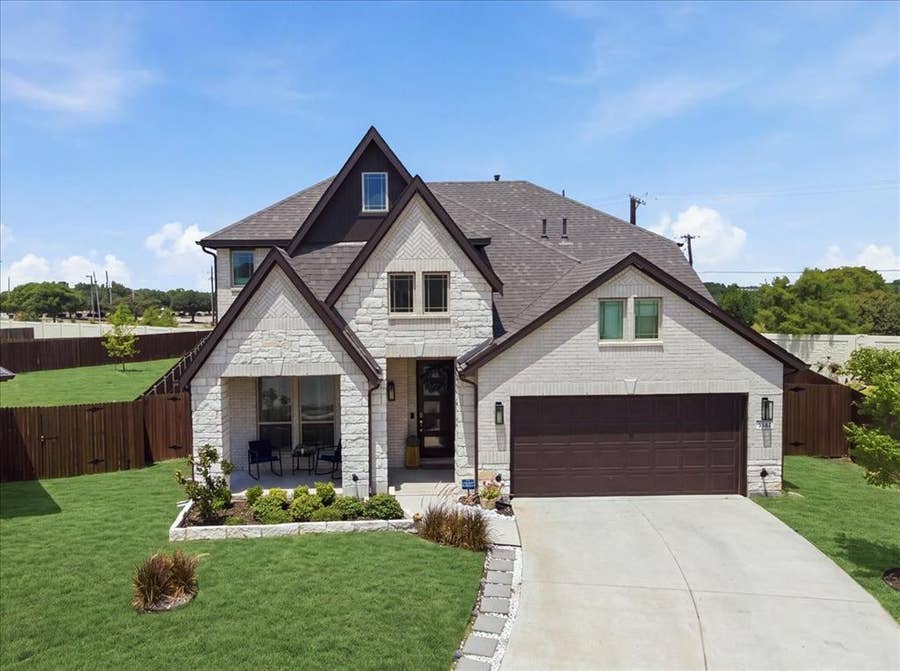 Property photo for 4401 Barkley Lane, Mesquite, TX