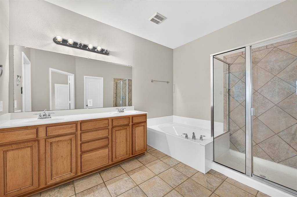 6837 Livorno Lane, Frisco, TX 75034 6837 Livorno Lane, Frisco, TX 75034