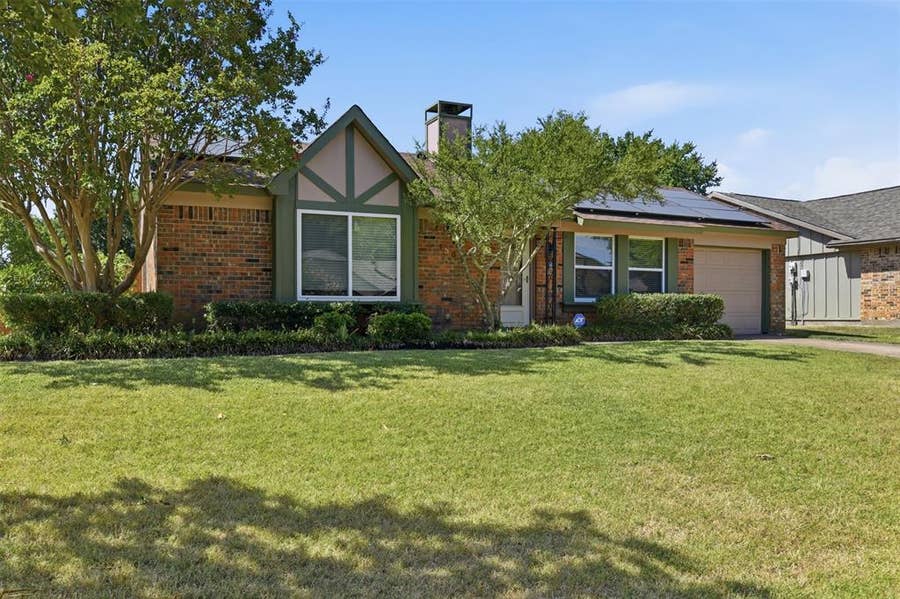 Property photo for 150 Brockway Drive, Rockwall, TX