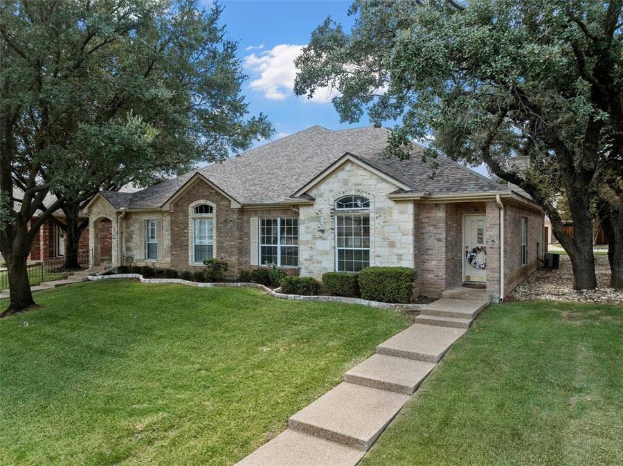 Property photo for 333 Old Mill Creek Drive, Woodway, TX