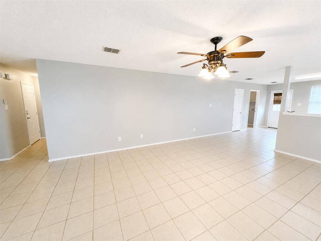 3402 Friesian Court, Denton, TX 76210 3402 Friesian Court, Denton, TX 76210