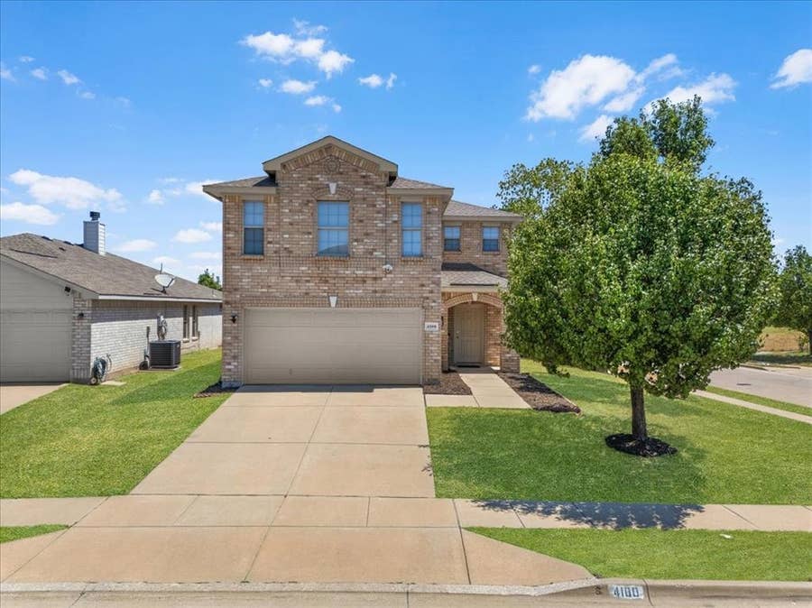Property photo for 4100 Calamar Street, Fort Worth, TX
