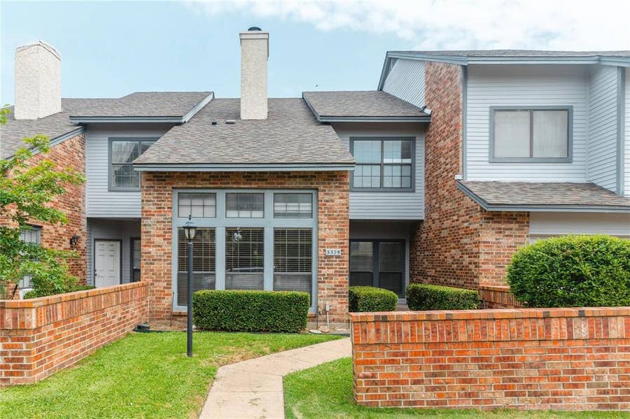 Property photo for 3325 Devonshire Drive, Plano, TX