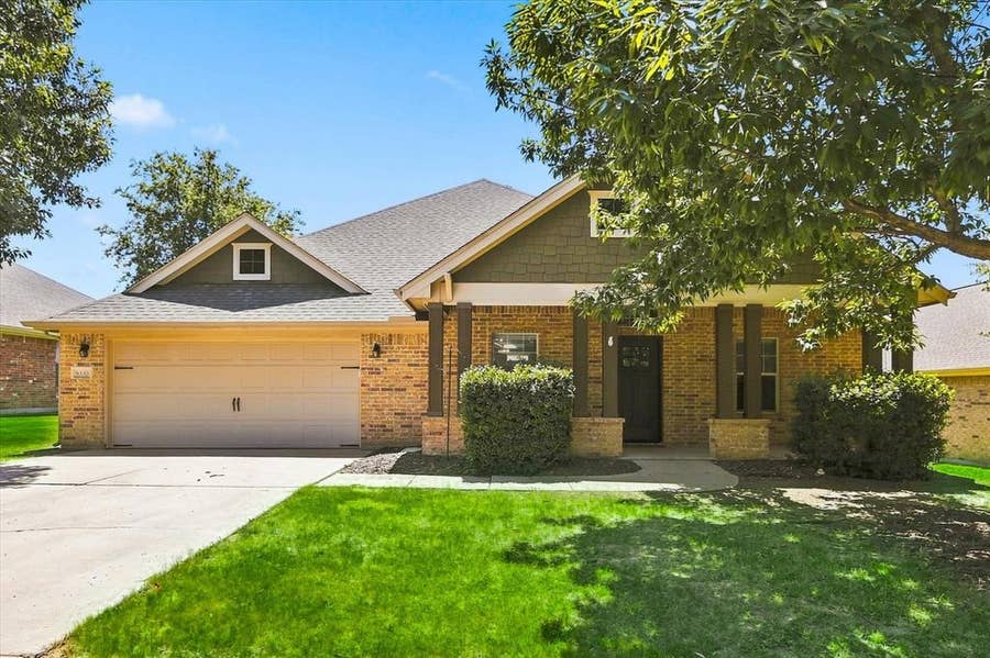 Property photo for 6333 Pinionpark Way, Fort Worth, TX