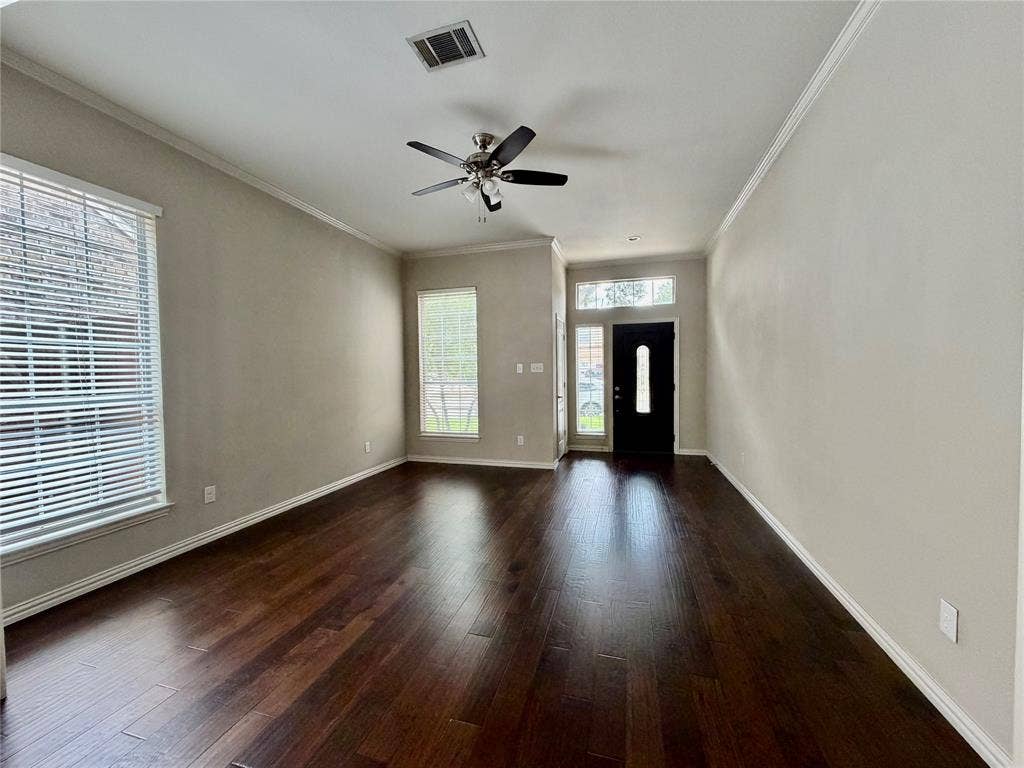 1848 Bachman Court, Plano, TX 75075 Formal Living room