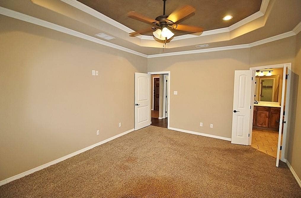 122 Sierra Drive, Waxahachie, TX 75167 122 Sierra Drive, Waxahachie, TX 75167