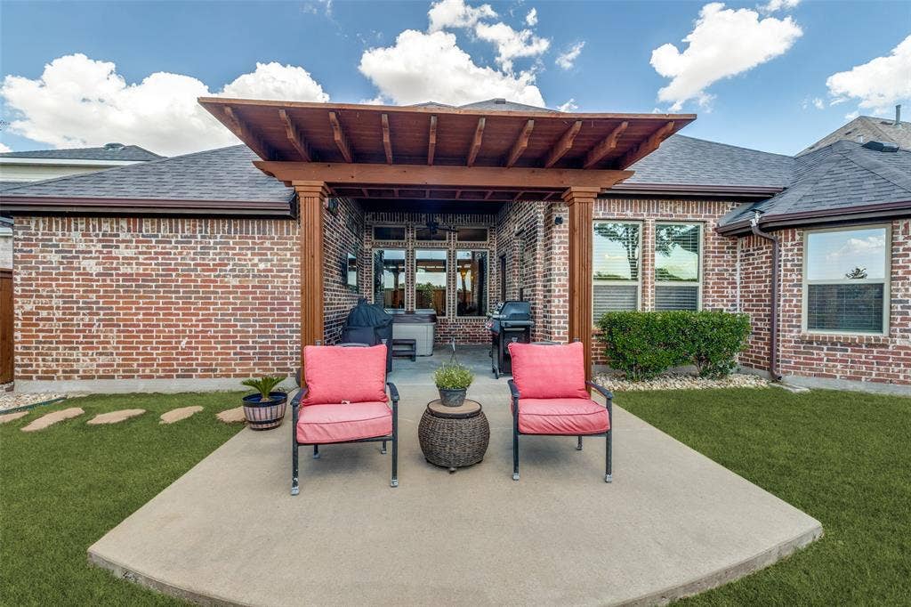 4309 Switchgrass Street, Celina, TX 75009 4309 Switchgrass Street, Celina, TX 75009