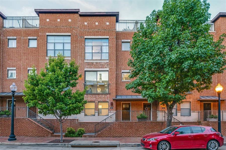 Property photo for 2420 Hugo Street, #3, Dallas, TX