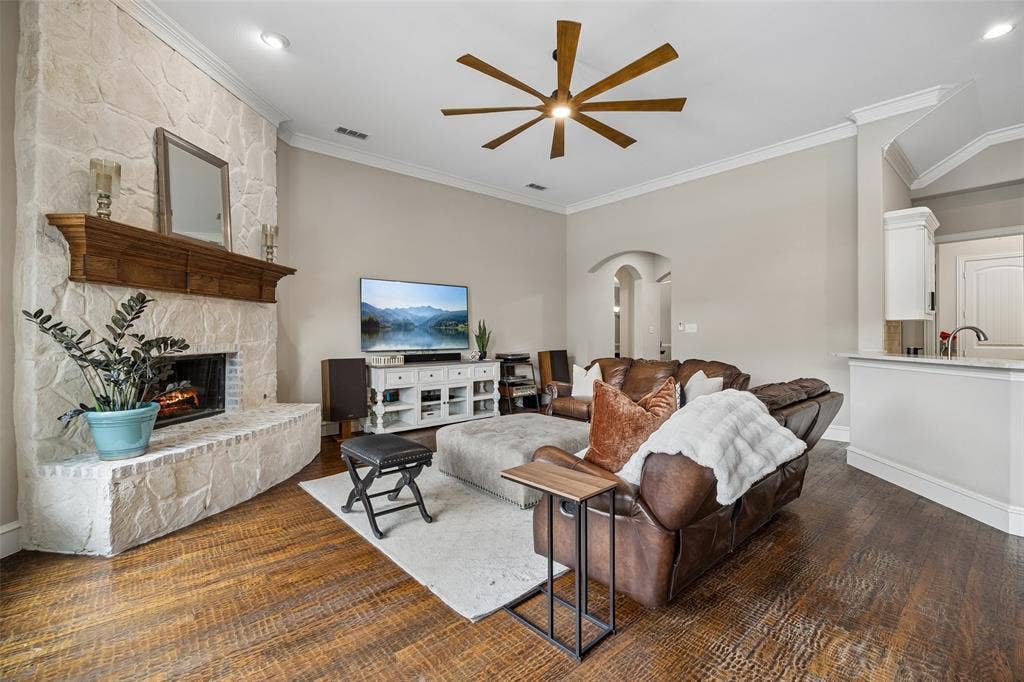1806 Reynolds Court, Allen, TX 75002 1806 Reynolds Court, Allen, TX 75002