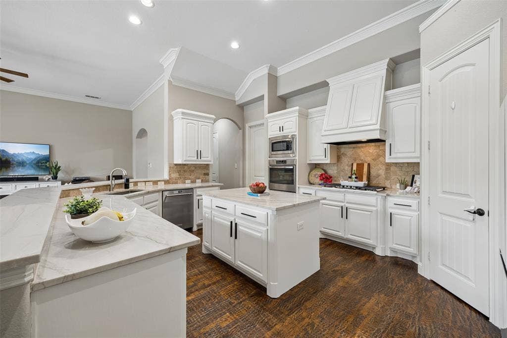 1806 Reynolds Court, Allen, TX 75002 1806 Reynolds Court, Allen, TX 75002