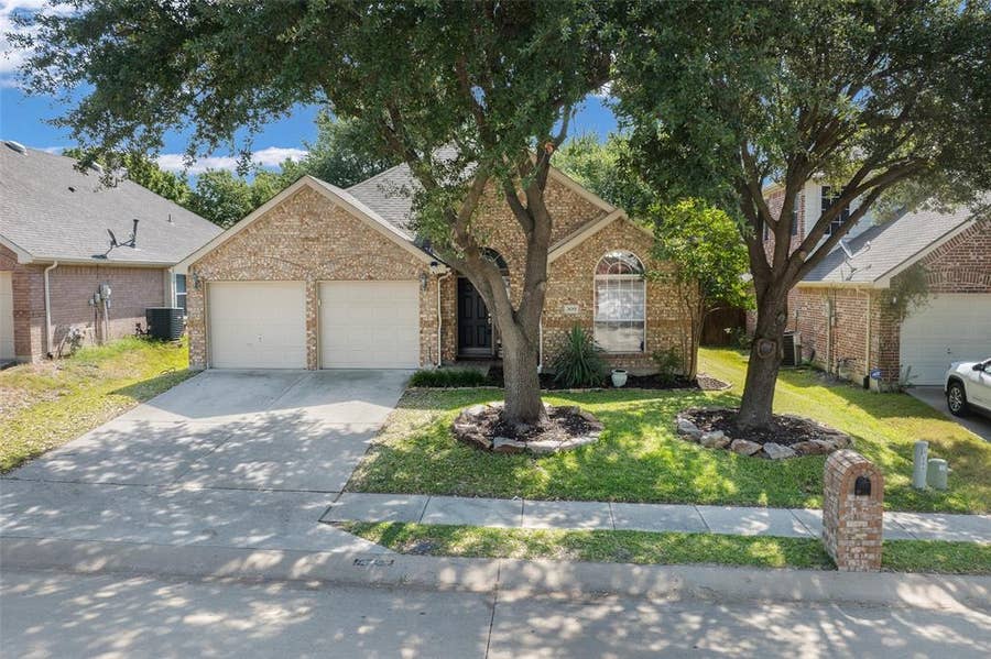 Property photo for 509 Crutcher Crossing, McKinney, TX
