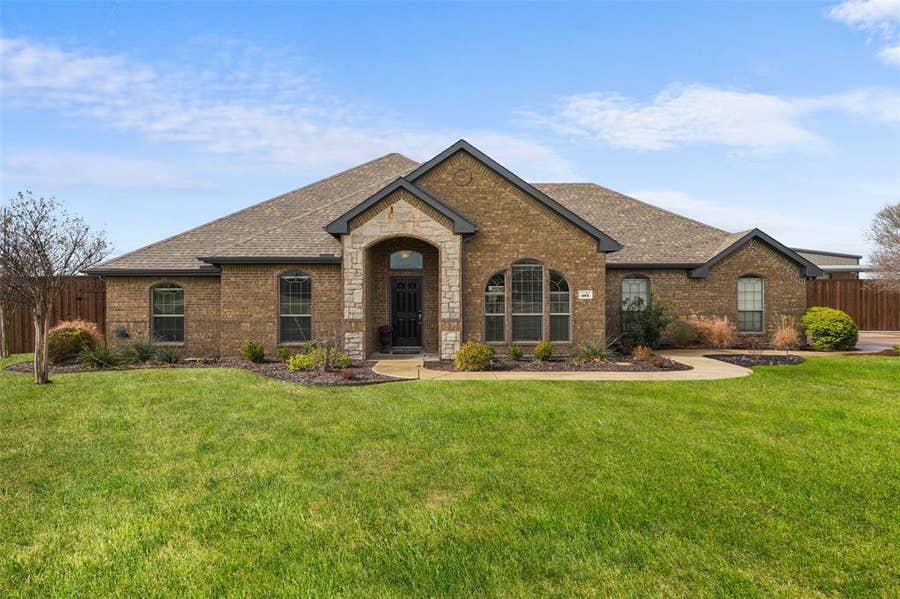 Property photo for 101 Paddock Lane, McLendon Chisholm, TX