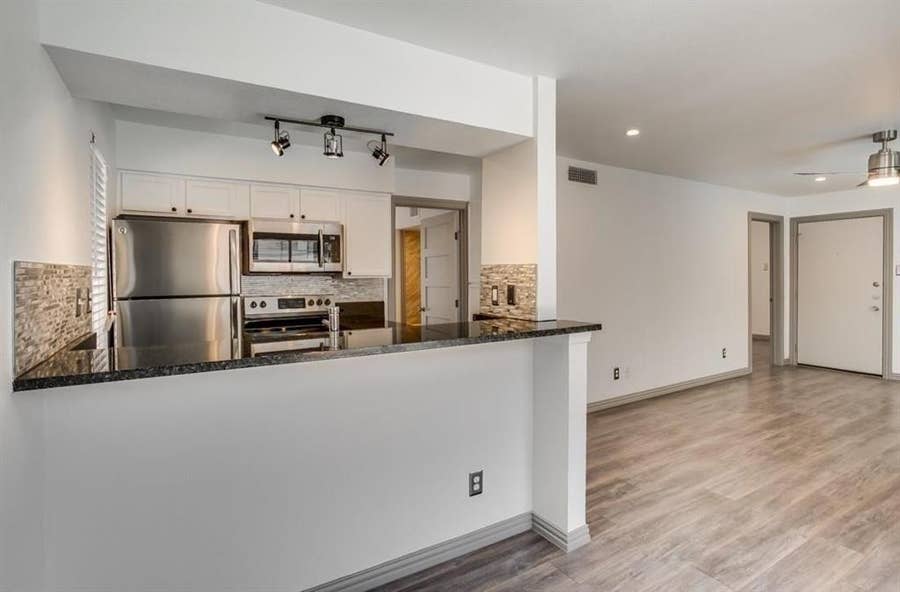 Property photo for 2800 Douglas Avenue, #110, Dallas, TX