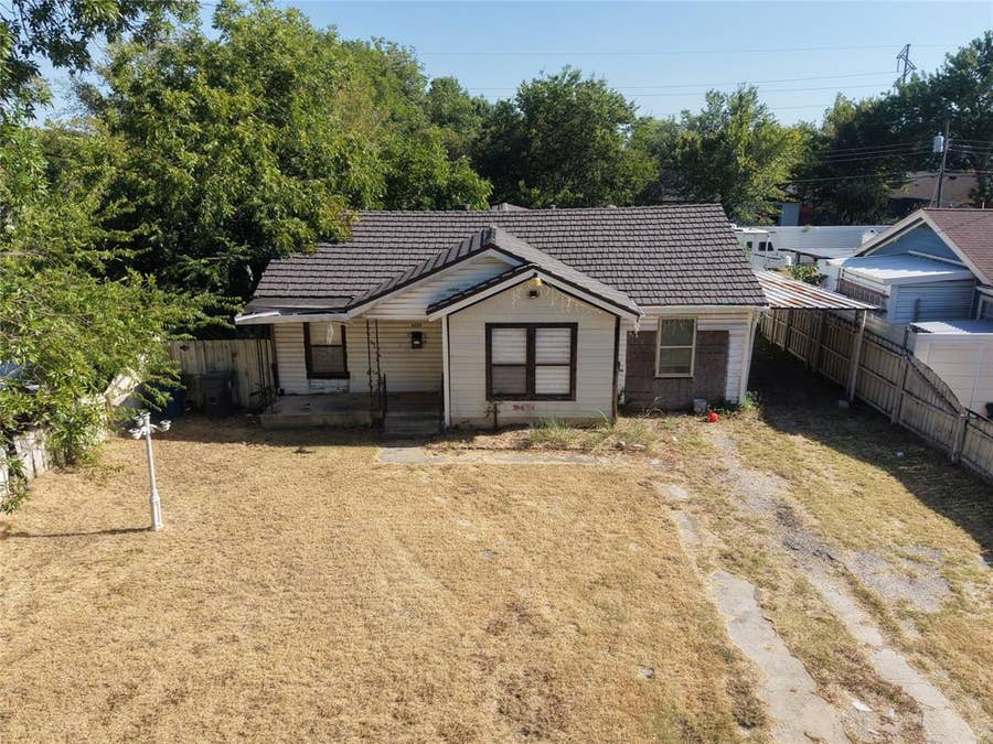 Property photo for 8222 Wes hodges Road, Dallas, TX