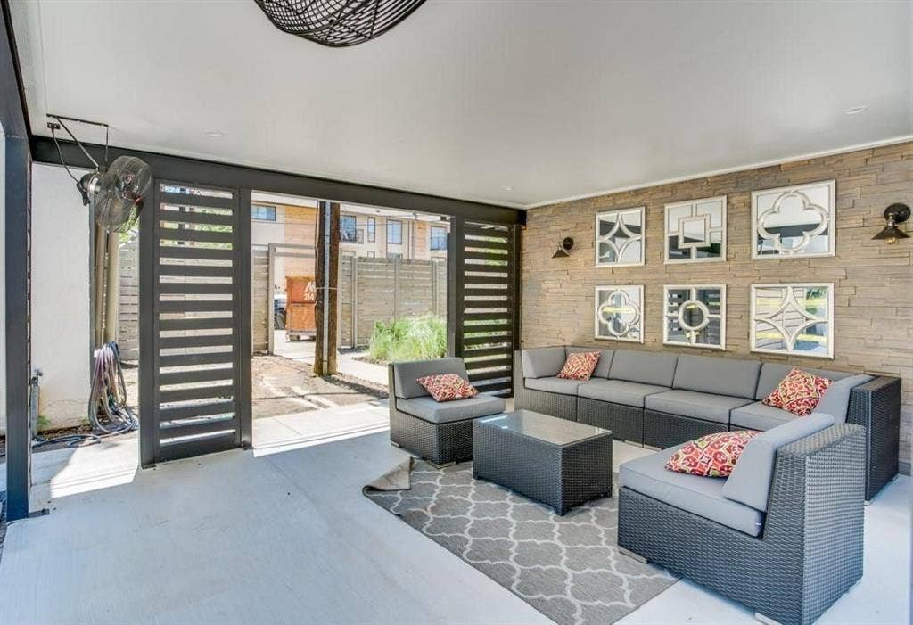 2800 Douglas Avenue, #203, Dallas, TX 75219