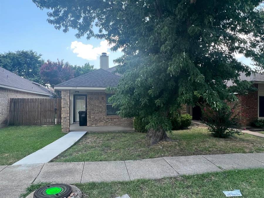 Property photo for 1718 Doubletree Drive, Mesquite, TX