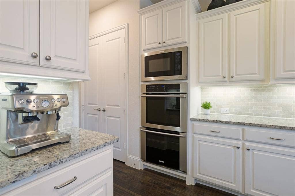 2020 Artemis Court, Allen, TX 75013 Double oven