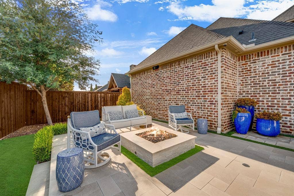 2259 Dampton Drive, Frisco, TX 75033 2259 Dampton Drive, Frisco, TX 75033
