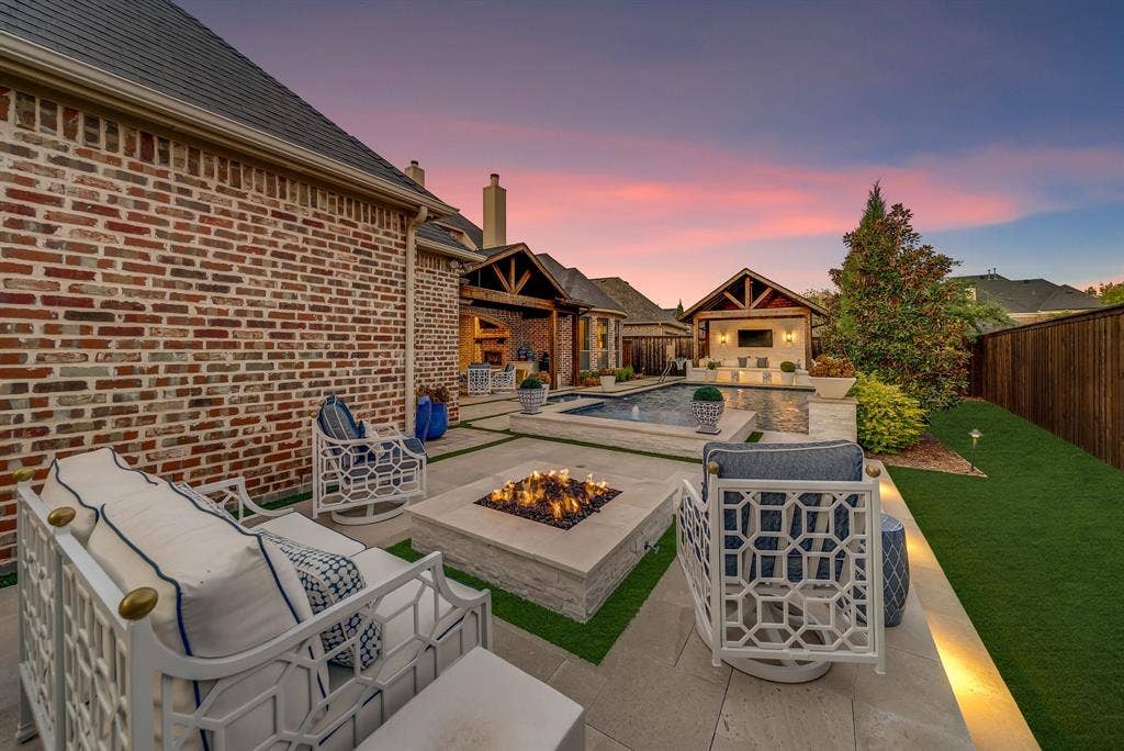 2259 Dampton Drive, Frisco, TX 75033 2259 Dampton Drive, Frisco, TX 75033
