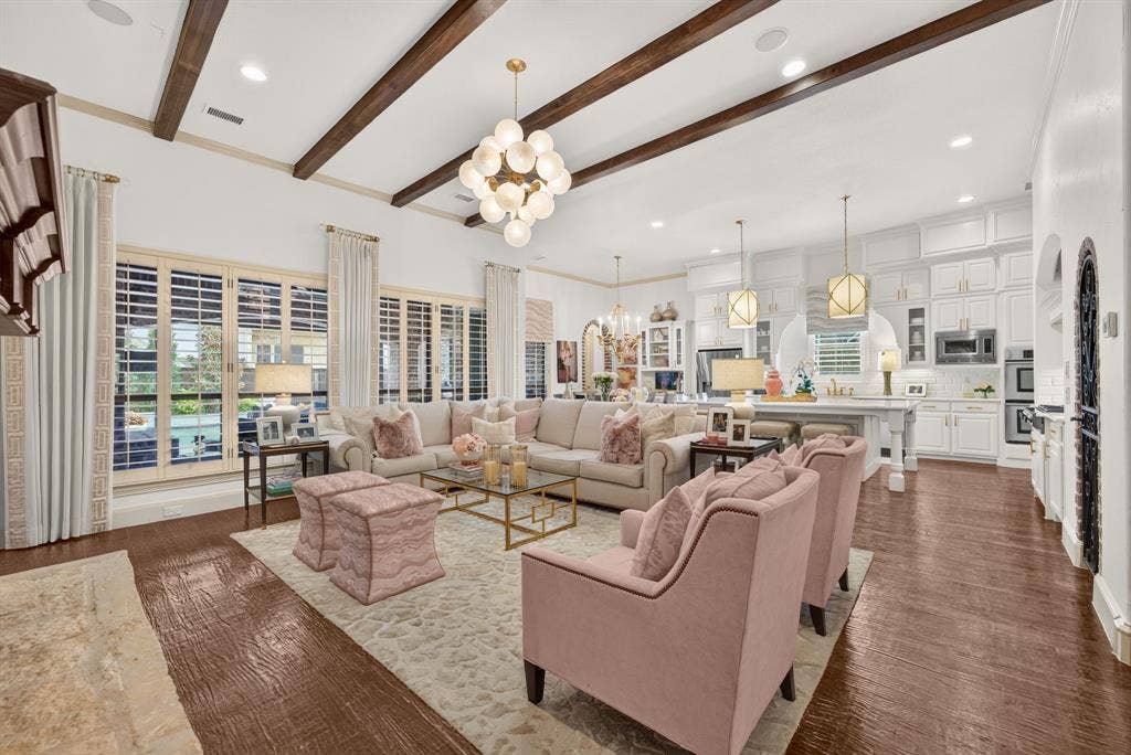 2259 Dampton Drive, Frisco, TX 75033 2259 Dampton Drive, Frisco, TX 75033