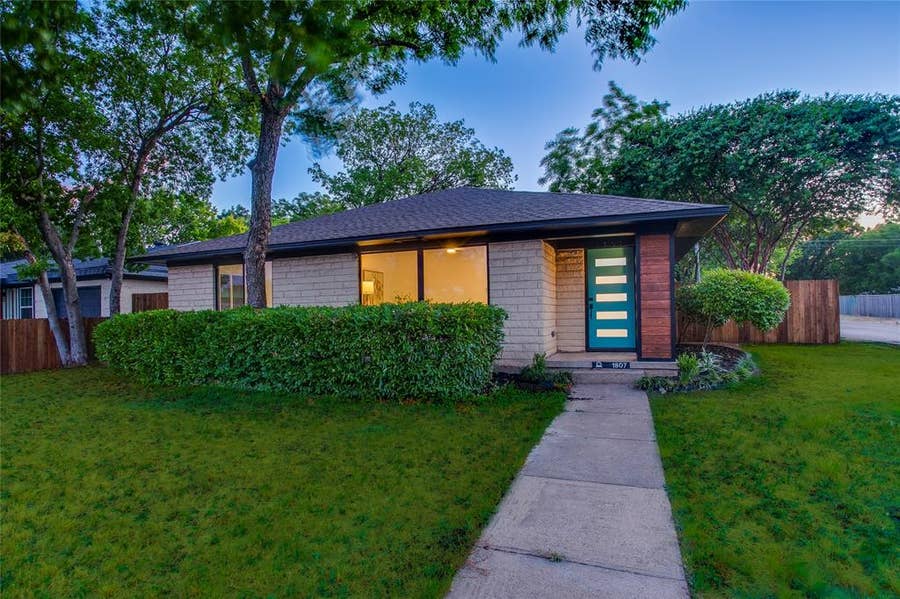 Property photo for 1807 S Vernon Avenue, Dallas, TX