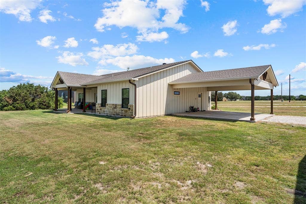 717 Dove Hill Lane, China Spring, TX 76633 717 Dove Hill Lane, China Spring, TX 76633