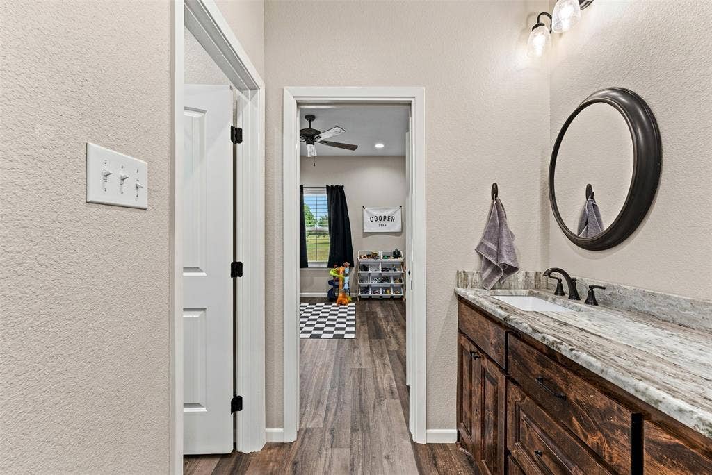 717 Dove Hill Lane, China Spring, TX 76633 717 Dove Hill Lane, China Spring, TX 76633