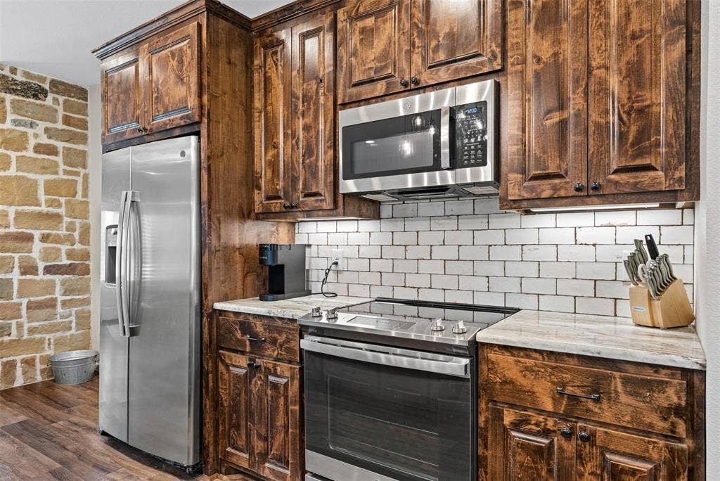 717 Dove Hill Lane, China Spring, TX 76633 717 Dove Hill Lane, China Spring, TX 76633