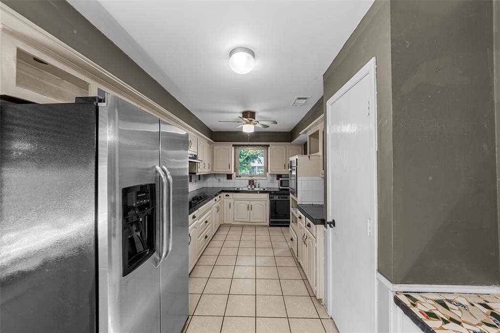 1116 Windsong Trail, Richardson, TX 75081 1116 Windsong Trail, Richardson, TX 75081