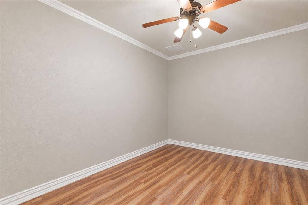 600 N Avalon Court, Granbury, TX 76048 Small downstairs BR that can be used as an office