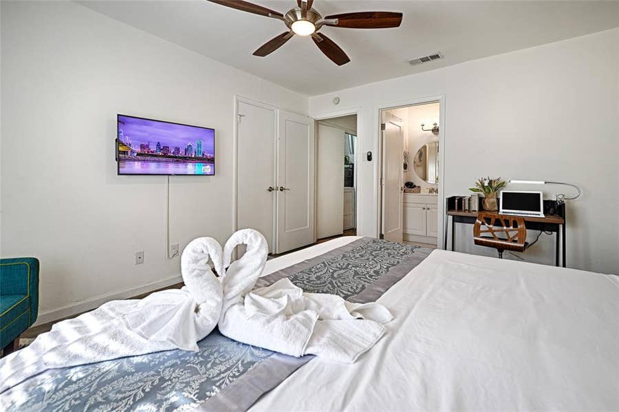 Property photo for 13852 Brookgreen Drive, Dallas, TX