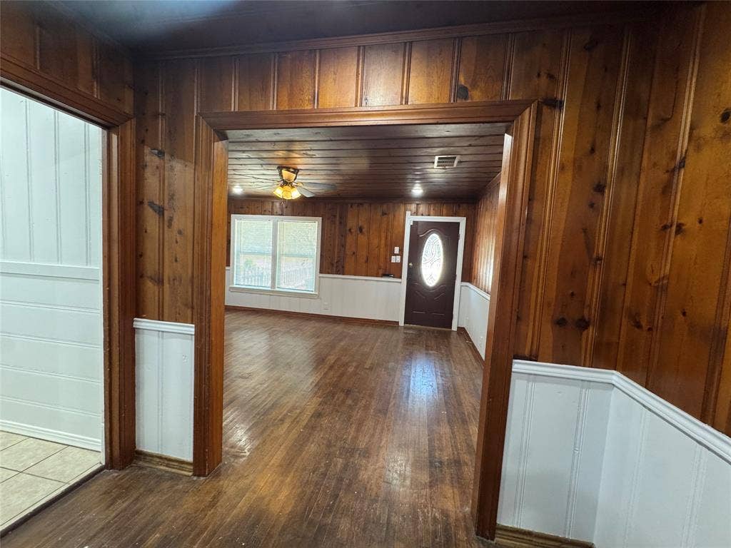 8105 White Settlement Road, White Settlement, TX 76108 8105 White Settlement Road, White Settlement, TX 76108