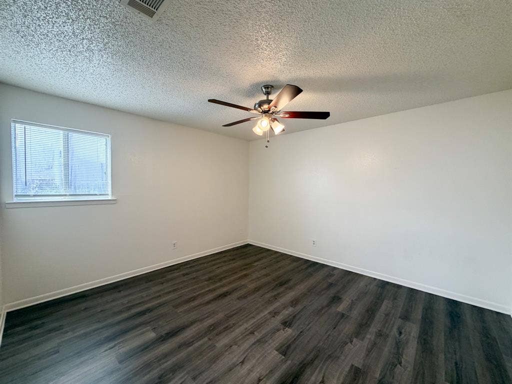 604 Walter Stephenson Road, #B, Midlothian, TX 76065 604 Walter Stephenson Road, #B, Midlothian, TX 76065