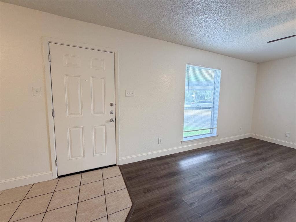 604 Walter Stephenson Road, #B, Midlothian, TX 76065 604 Walter Stephenson Road, #B, Midlothian, TX 76065