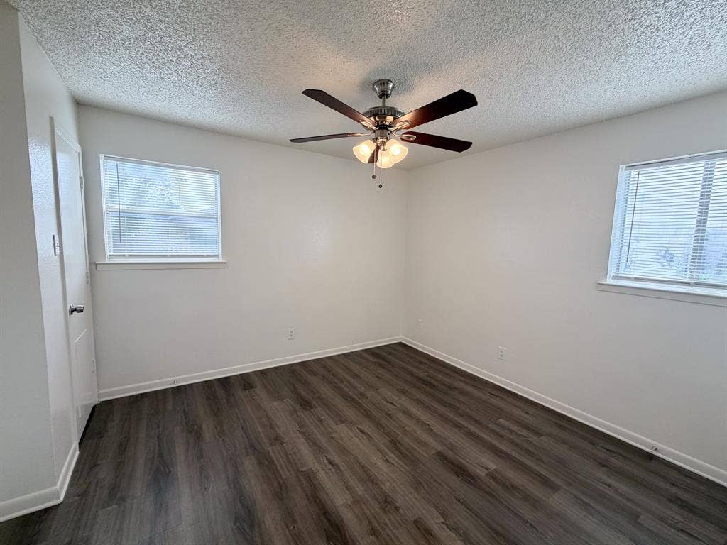 604 Walter Stephenson Road, #B, Midlothian, TX 76065 604 Walter Stephenson Road, #B, Midlothian, TX 76065