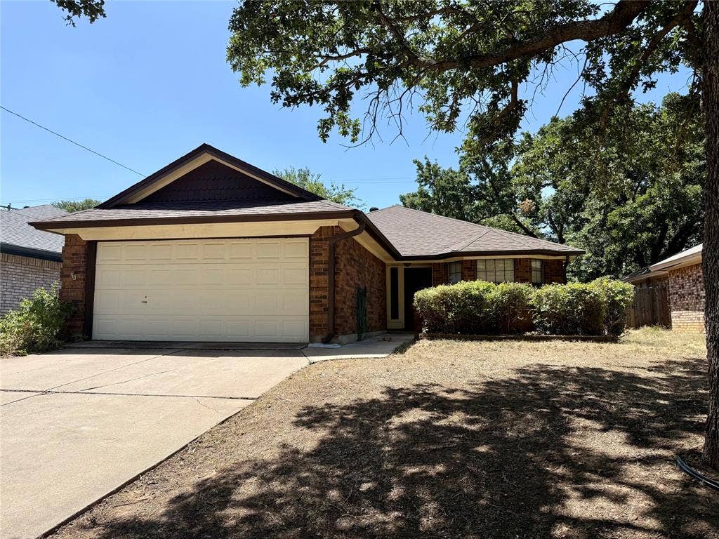 4200 Rye Glen Drive, Arlington, TX 76017 4200 Rye Glen Drive, Arlington, TX 76017