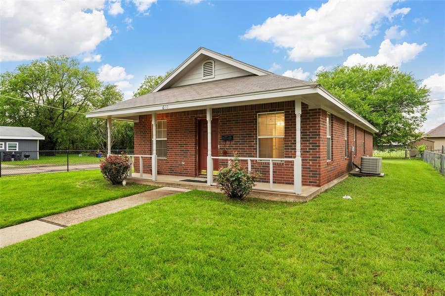 Property photo for 600 Calumet Street, Waco, TX