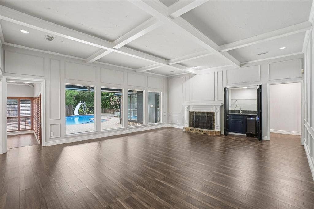 6701 Timothy Drive, Plano, TX 75023 6701 Timothy Drive, Plano, TX 75023