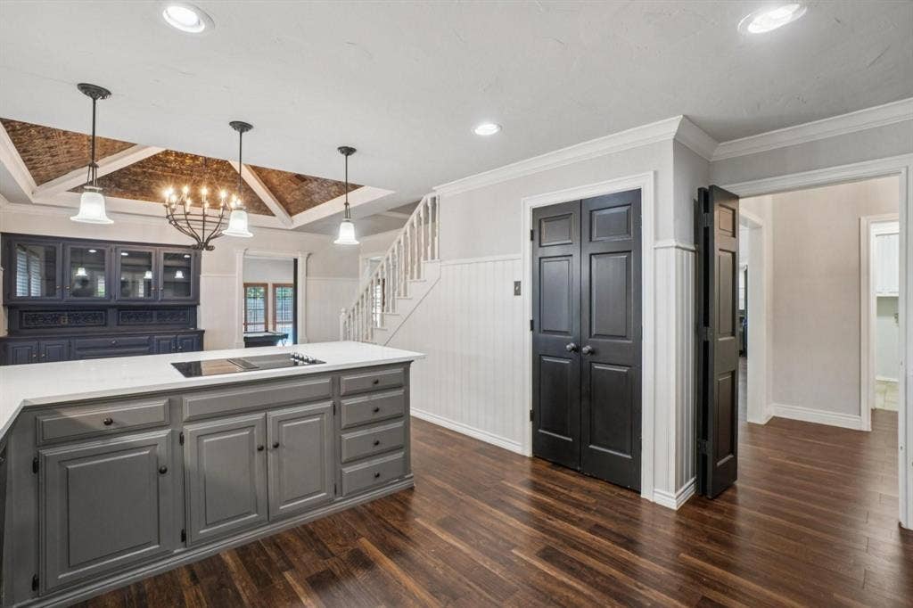 6701 Timothy Drive, Plano, TX 75023 6701 Timothy Drive, Plano, TX 75023